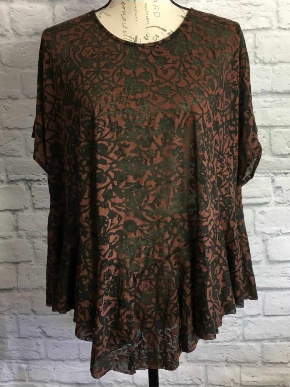 Women's Brown Floral Swing Top